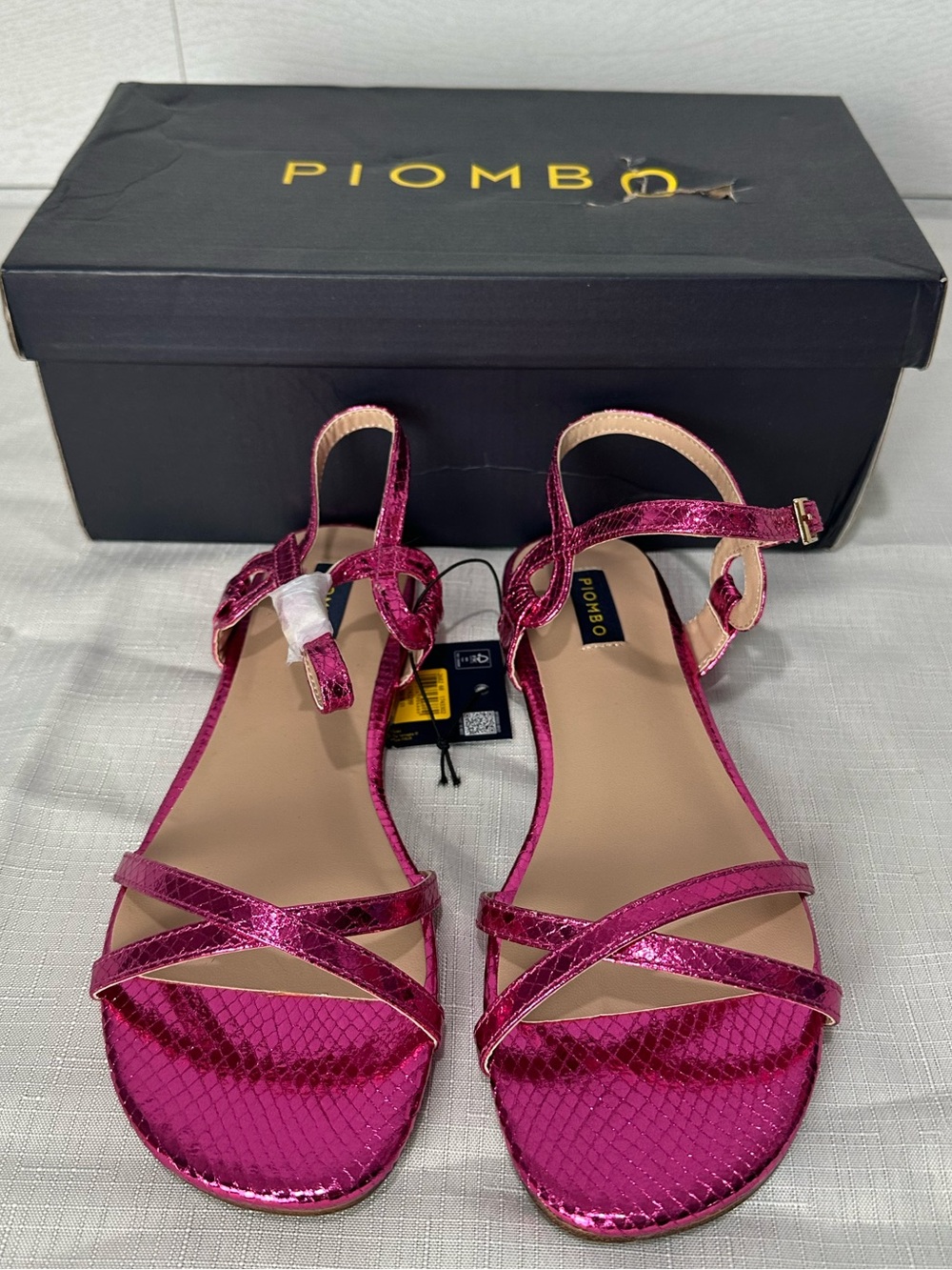 New Piombo Modello Pink Metallic Sandals Size 7.5